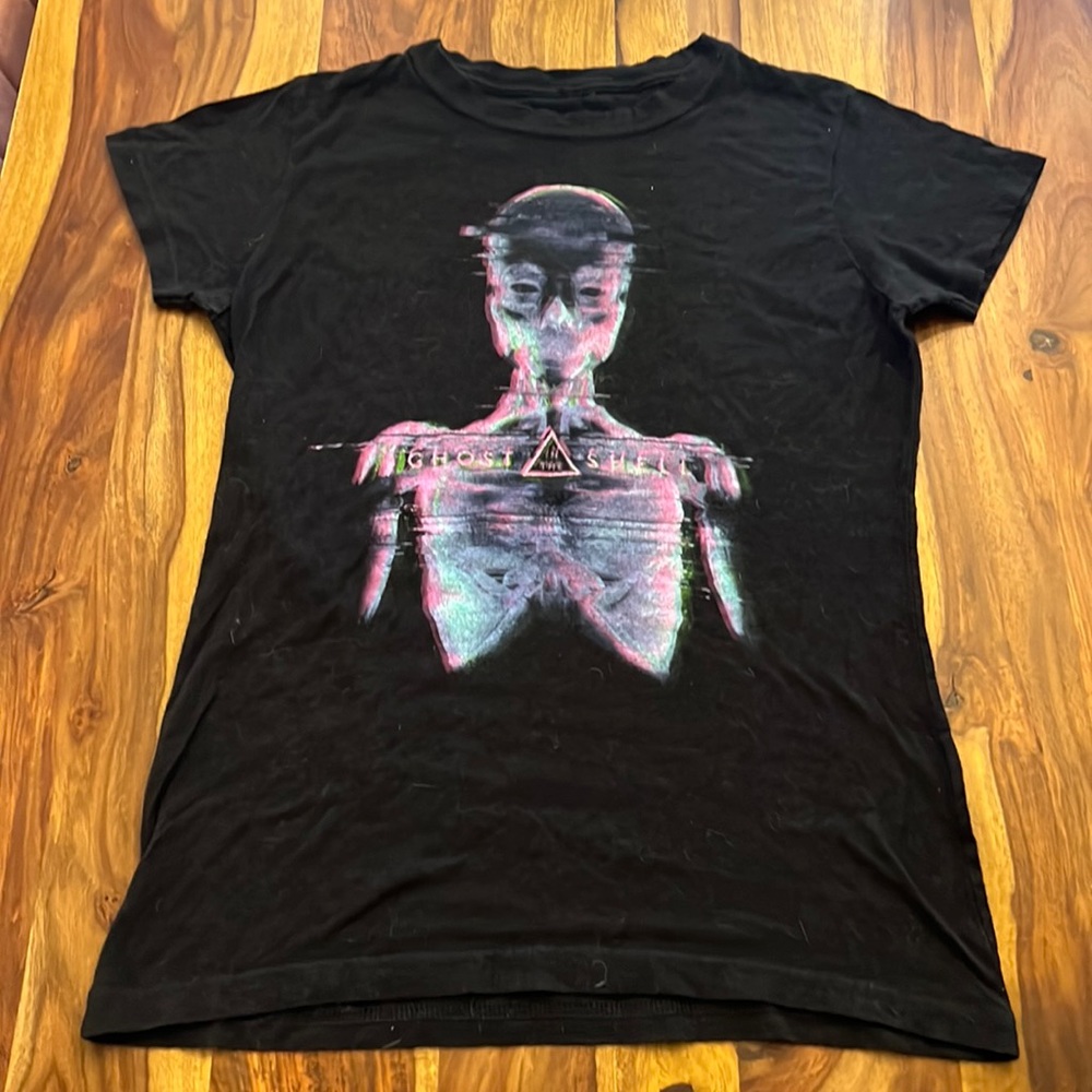 Ghost in the shell t-shirt - size small